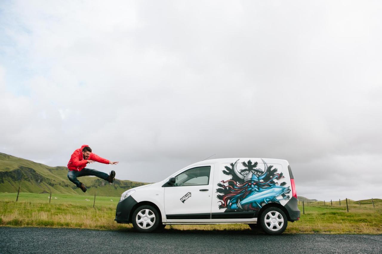 Kuku Campers - Campervans Keflavik