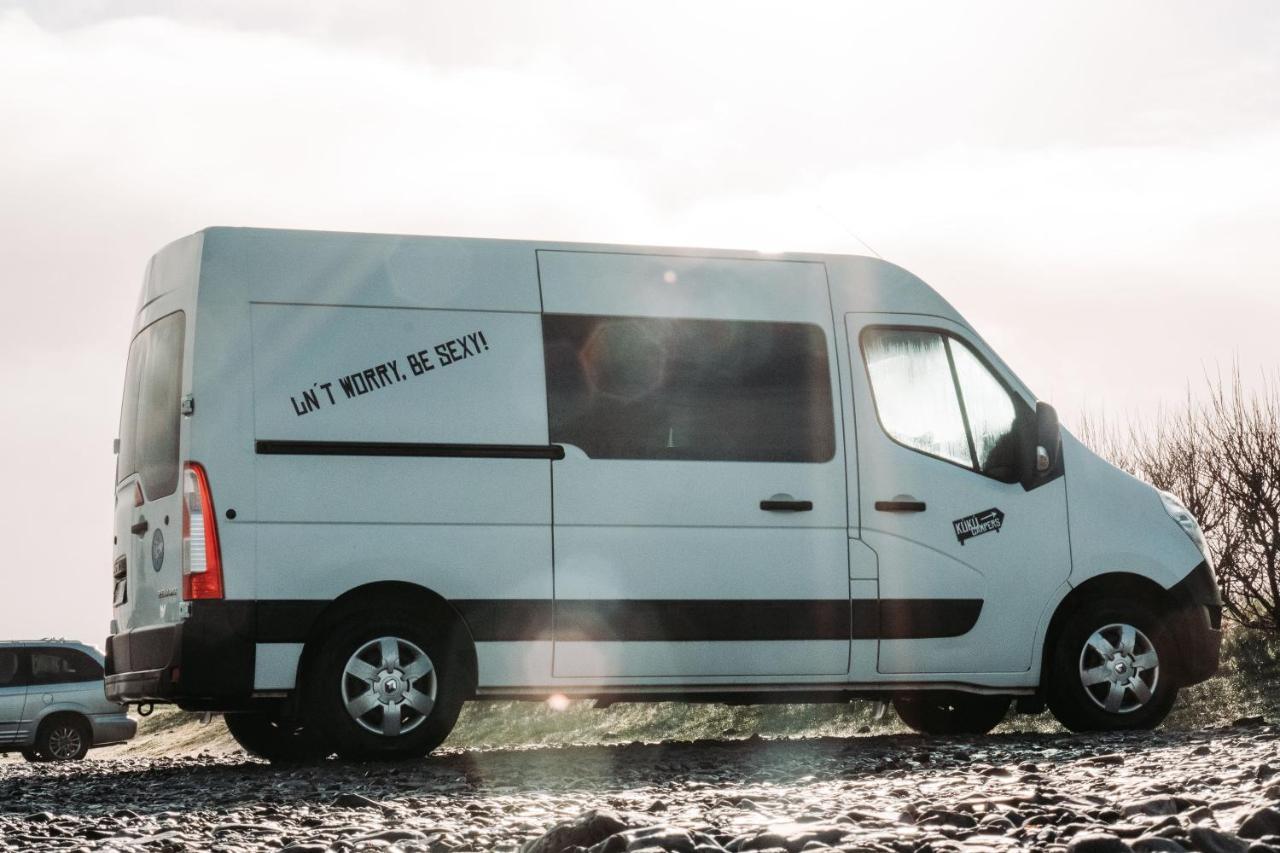 Kuku Campers - Campervans Campsite *